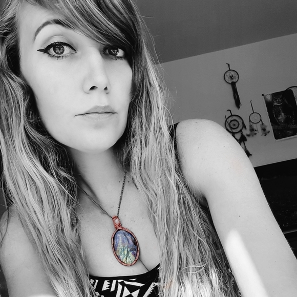 Meet your Posher, Deidre - Picture 3 of 11